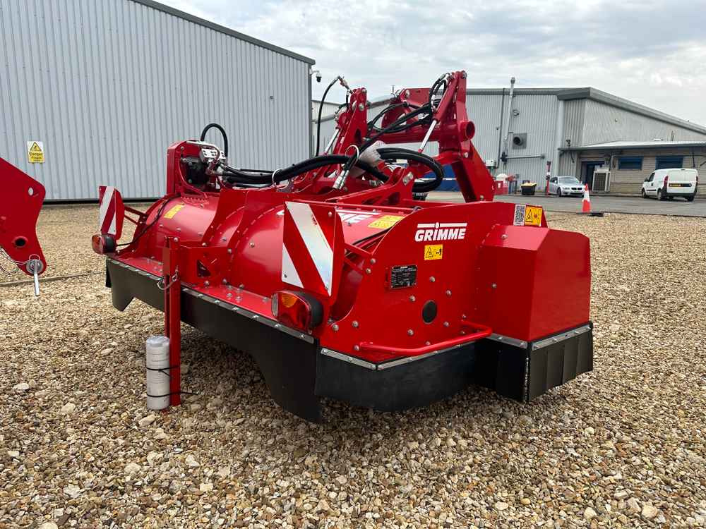 Grimme HT 210 - آلة حصاد: صور 1 Grimme HT 210 - آلة حصاد: صور 1