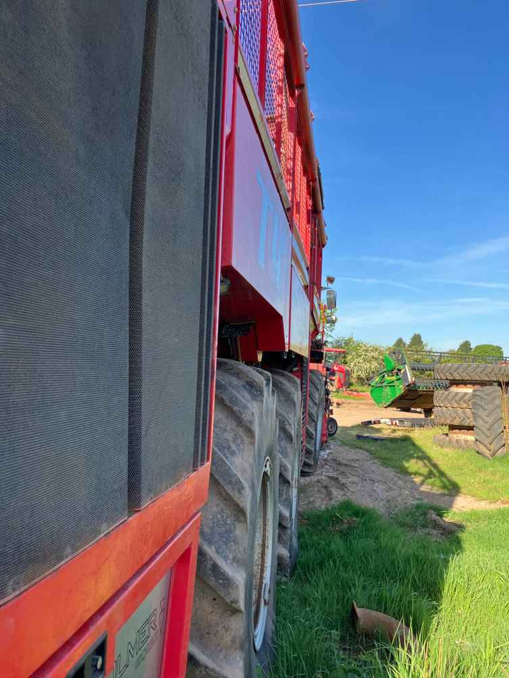 ال معدات حراثه Holmer Holmer T4-40 Self-Propelled Sugarbeet Harvester: صور 13