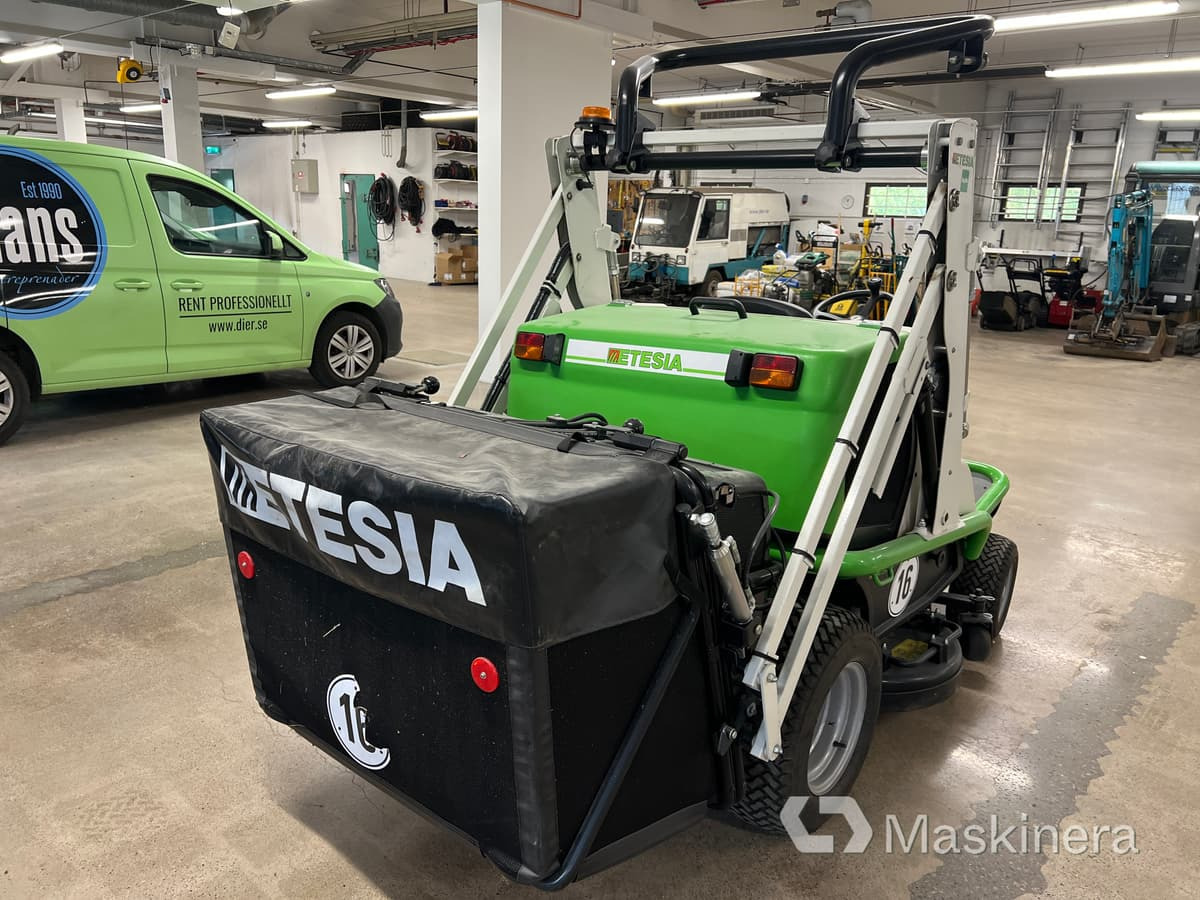 Åkgräsklippare Etesia H124D - جزازة المروج: صور 5 Åkgräsklippare Etesia H124D - جزازة المروج: صور 5