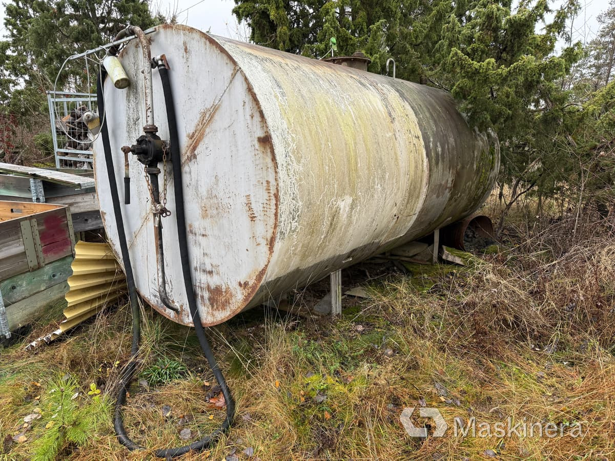 Bränsletank 10 kubik - خزان تخزين: صور 1 Bränsletank 10 kubik - خزان تخزين: صور 1