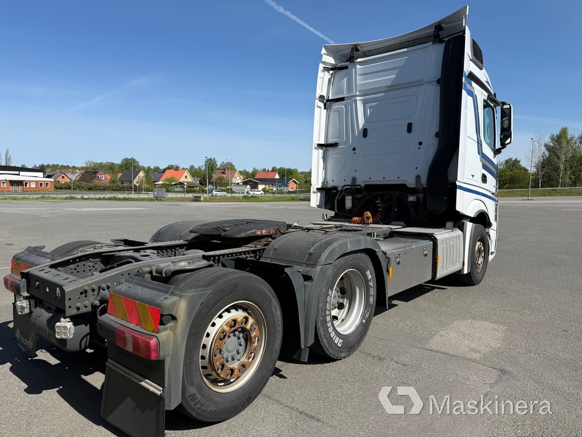 Dragbil Mercedes-Benz Actros 2545 - شاحنة جرار: صور 5 Dragbil Mercedes-Benz Actros 2545 - شاحنة جرار: صور 5