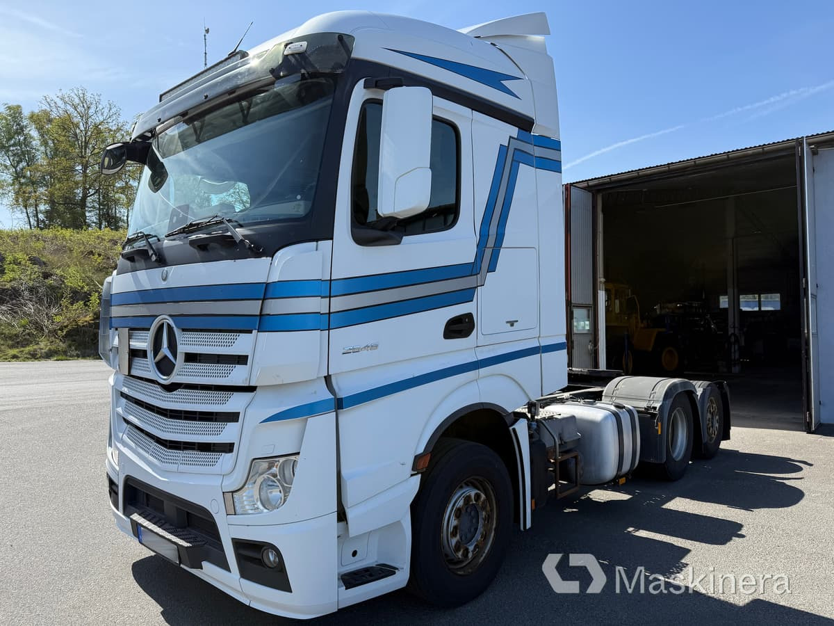 Dragbil Mercedes-Benz Actros 2545 - شاحنة جرار: صور 1 Dragbil Mercedes-Benz Actros 2545 - شاحنة جرار: صور 1