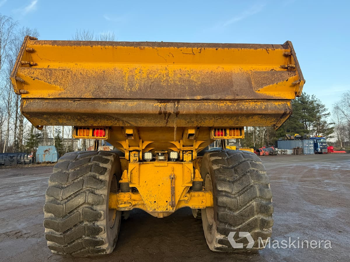 Dumper Volvo A25D 6X6 - شاحنة مفصلية: صور 5 Dumper Volvo A25D 6X6 - شاحنة مفصلية: صور 5