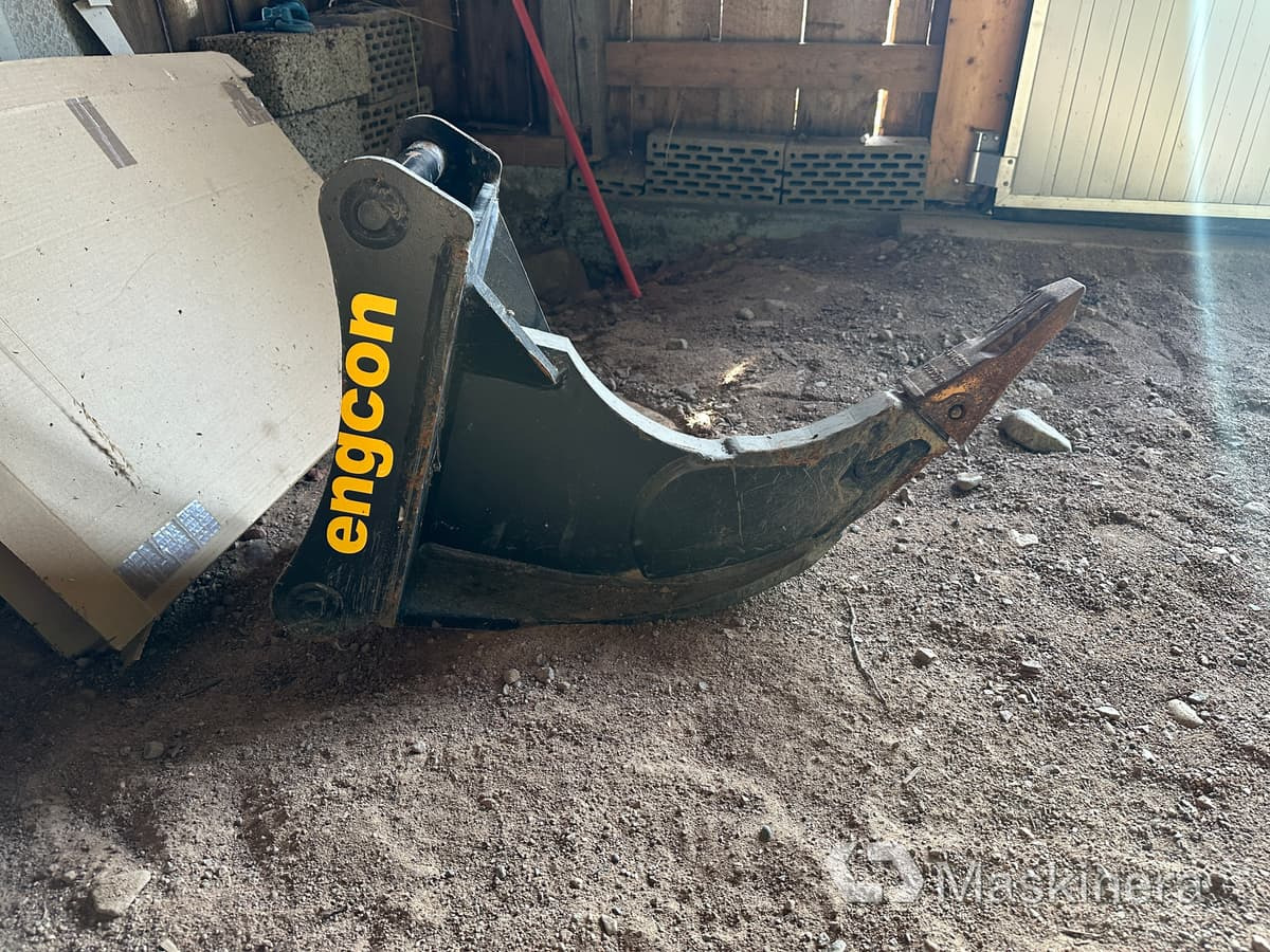 Engcon R10 2,5" Tjälkrok Engcon R10 S45 - حراث تحت التربة: صور 5 Engcon R10 2,5" Tjälkrok Engcon R10 S45 - حراث تحت التربة: صور 5