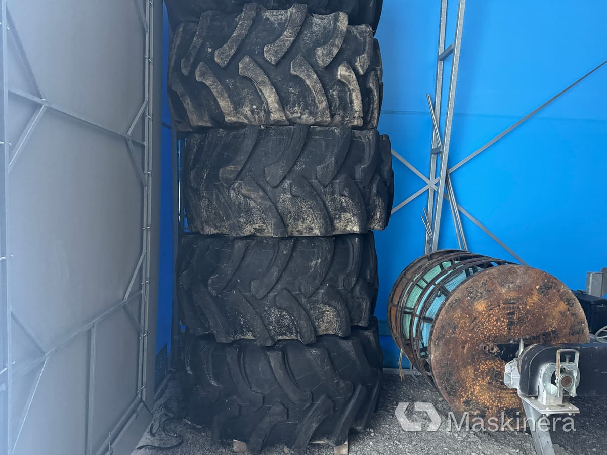 Entreprenadhjul till Huddig, Trelleborg 710/55-34 LS2 - عجلات - آلات البناء: صور 3 Entreprenadhjul till Huddig, Trelleborg 710/55-34 LS2 - عجلات - آلات البناء: صور 3