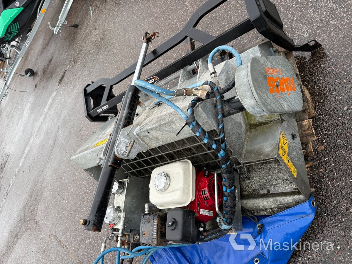 Fjärås 250/1100 Sandspridare Fjärås med Hondamotor - الرمال مفرشة: صور 5 Fjärås 250/1100 Sandspridare Fjärås med Hondamotor - الرمال مفرشة: صور 5