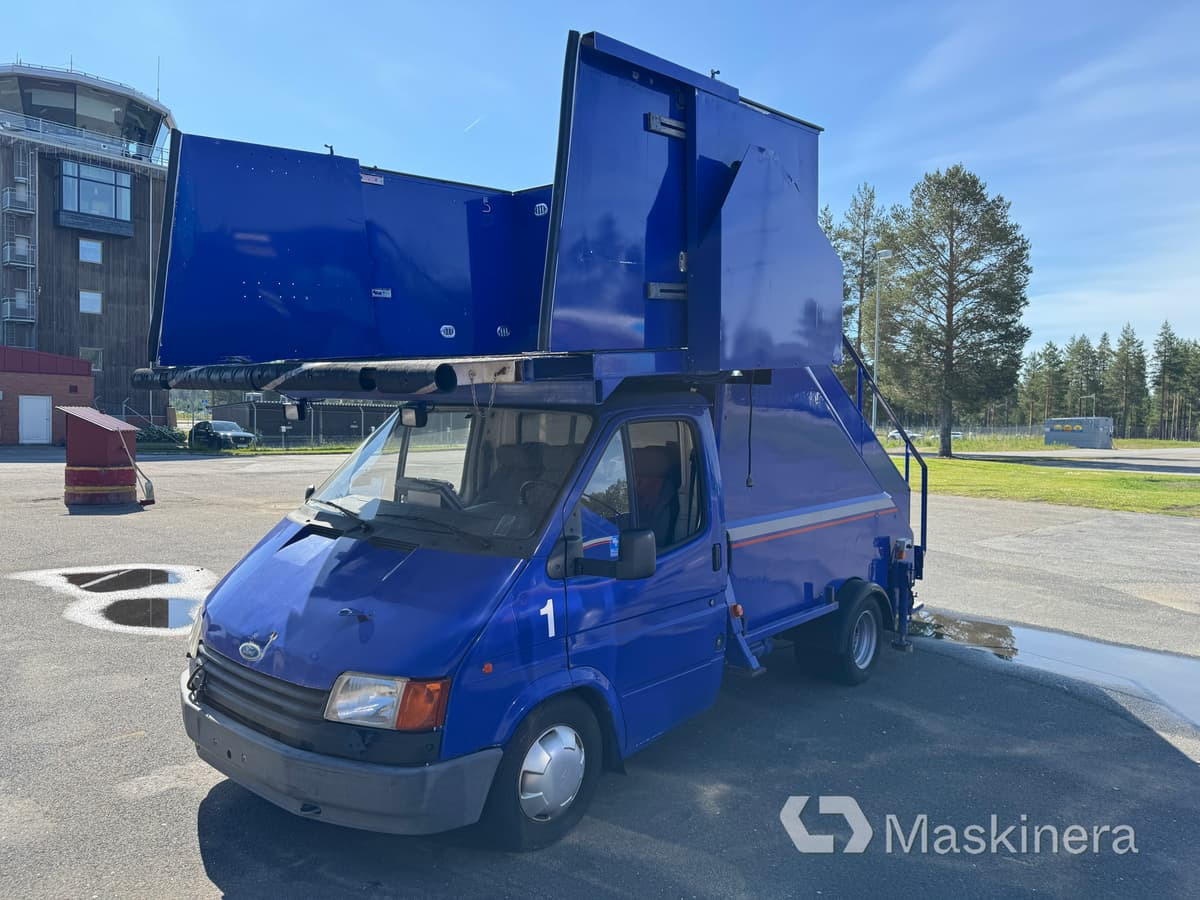 Ford Transit TFGBHL 130 Trappbil Ford Transit TFGBHL - فان: صور 1 Ford Transit TFGBHL 130 Trappbil Ford Transit TFGBHL - فان: صور 1