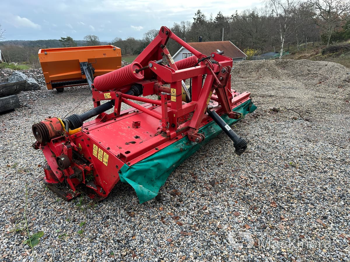 Frontslåtter Tallriksslåtter utan krossenhet - جزازة: صور 1 Frontslåtter Tallriksslåtter utan krossenhet - جزازة: صور 1