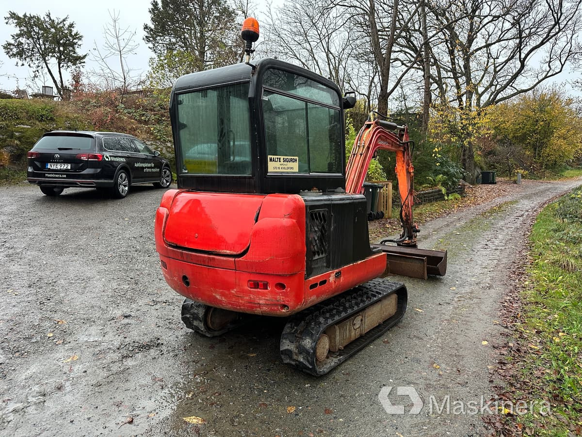 Grävmaskin EuroTom TS-27S - حفارات زحافة: صور 5 Grävmaskin EuroTom TS-27S - حفارات زحافة: صور 5