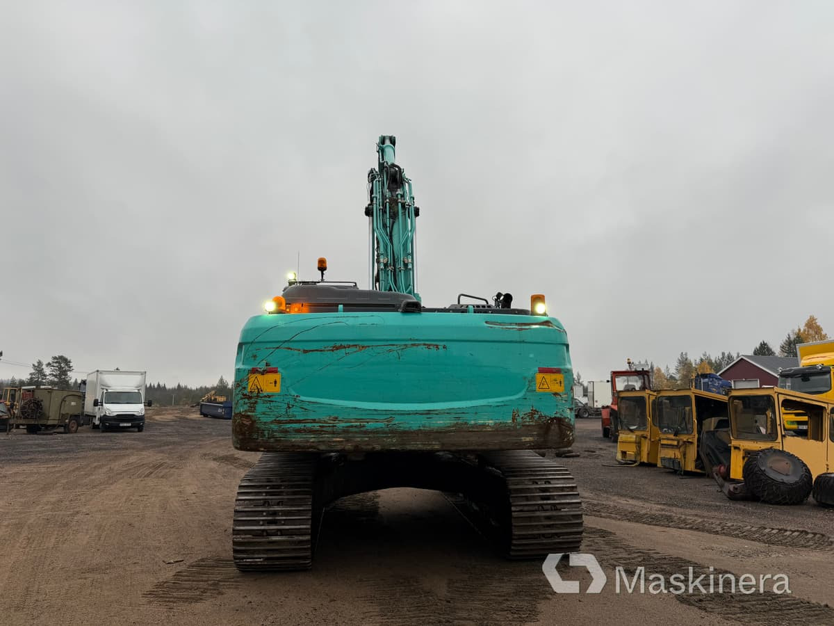 Grävmaskin Kobelco SK350LC-10 med stålsax - حفارات زحافة: صور 4 Grävmaskin Kobelco SK350LC-10 med stålsax - حفارات زحافة: صور 4