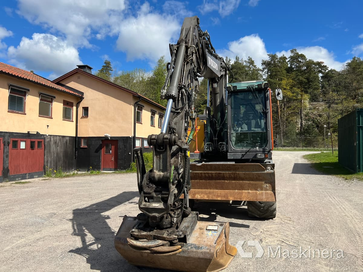 Hjulgrävare Volvo EWR150E med tillbehör - حفارات زحافة: صور 3 Hjulgrävare Volvo EWR150E med tillbehör - حفارات زحافة: صور 3