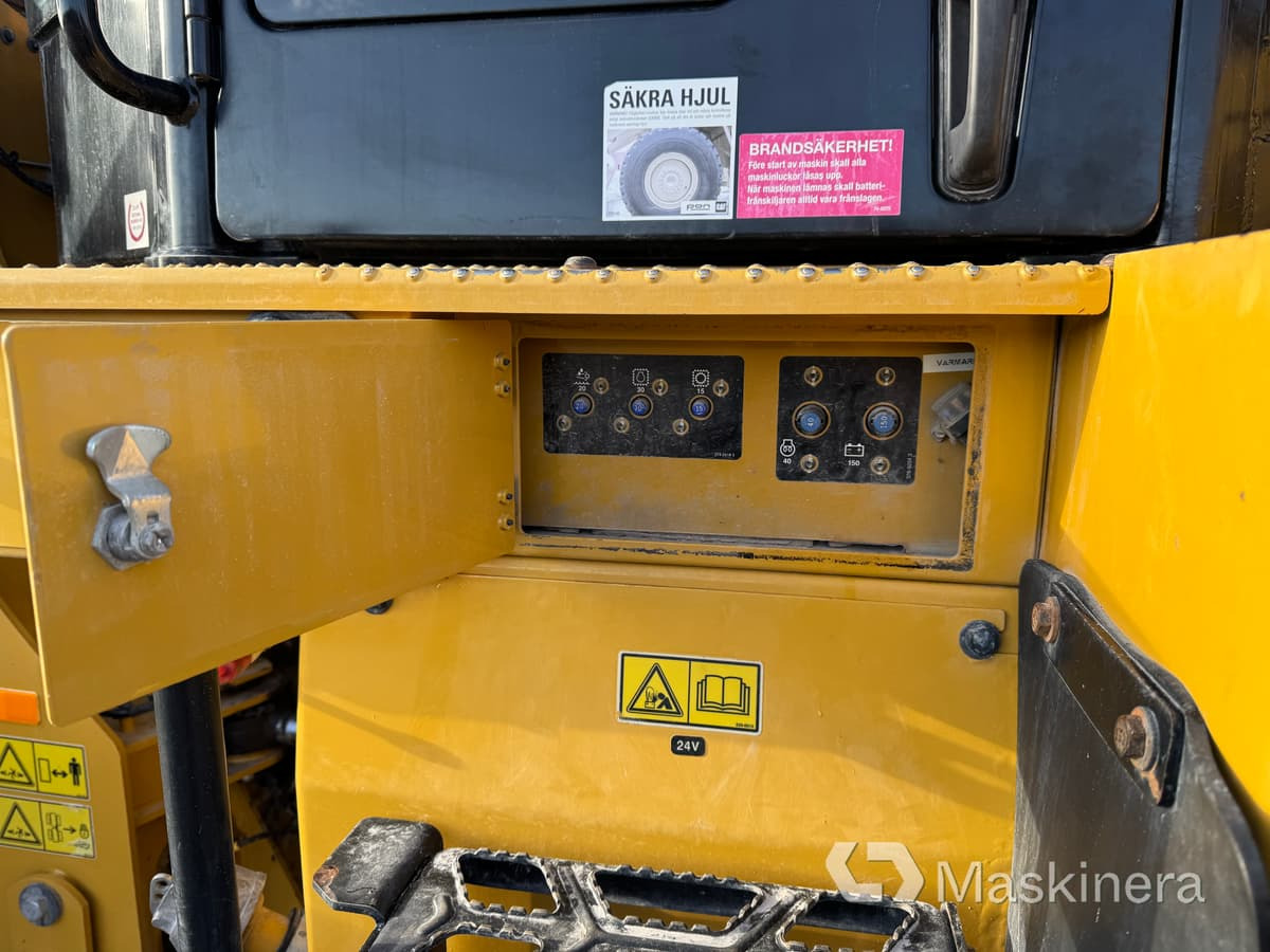 اللودر بعجل Hjullastare Cat 962M med skopa: صور 37