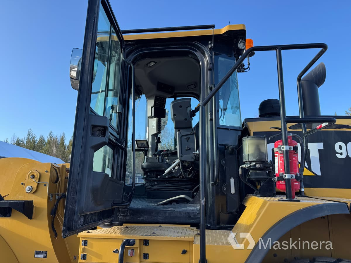 اللودر بعجل Hjullastare Cat 962M med skopa: صور 9