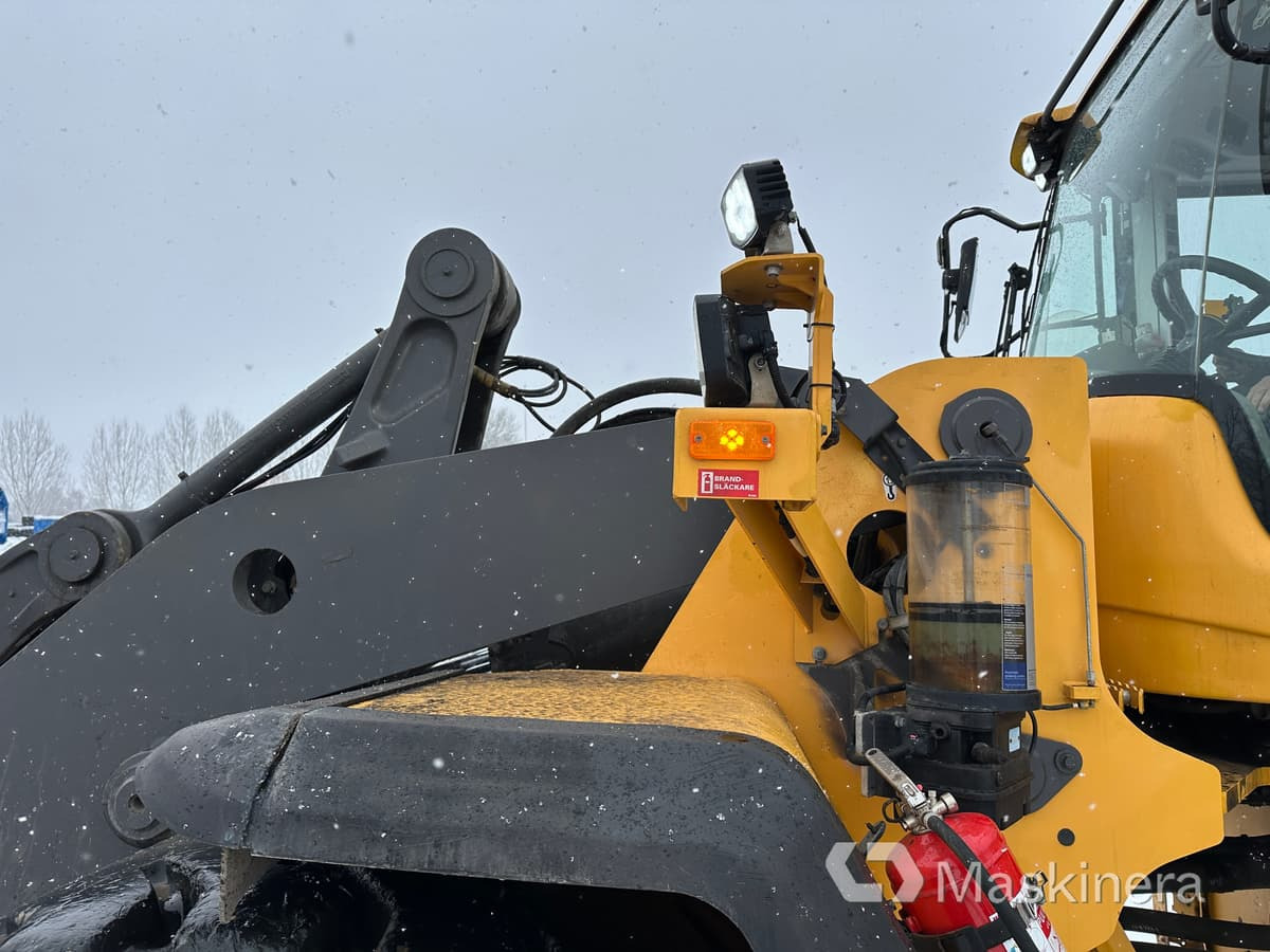 اللودر بعجل Hjullastare Volvo L180H: صور 14 اللودر بعجل Hjullastare Volvo L180H: صور 14