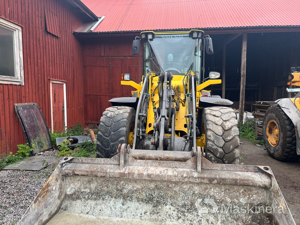 Hjullastare Volvo L60F - اللودر بعجل: صور 2 Hjullastare Volvo L60F - اللودر بعجل: صور 2