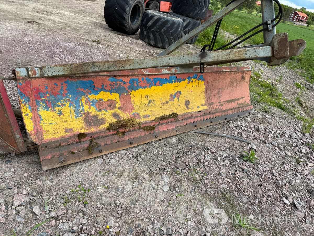 Isrivarblad 3-punktsfäste - كاسحة ثلوج: صور 5 Isrivarblad 3-punktsfäste - كاسحة ثلوج: صور 5