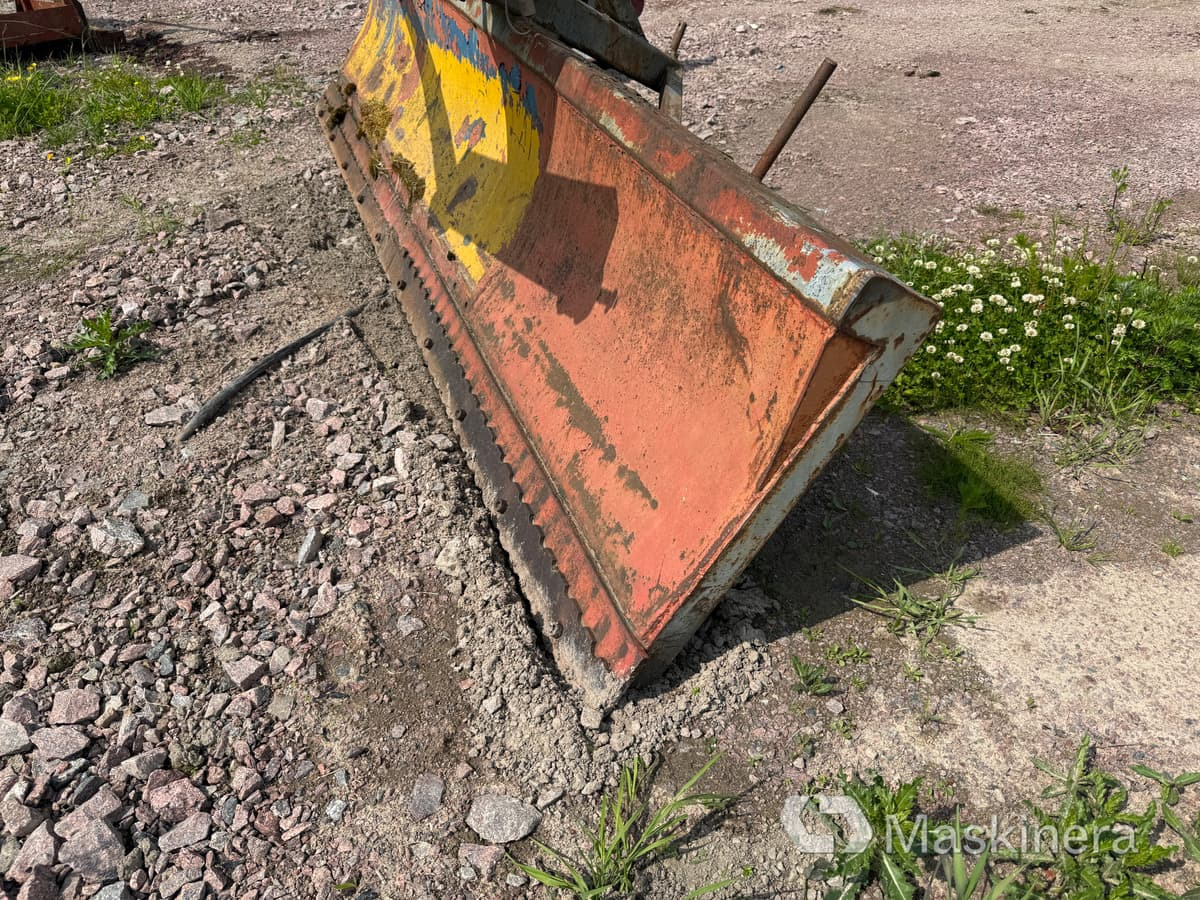 Isrivarblad 3-punktsfäste - كاسحة ثلوج: صور 3 Isrivarblad 3-punktsfäste - كاسحة ثلوج: صور 3