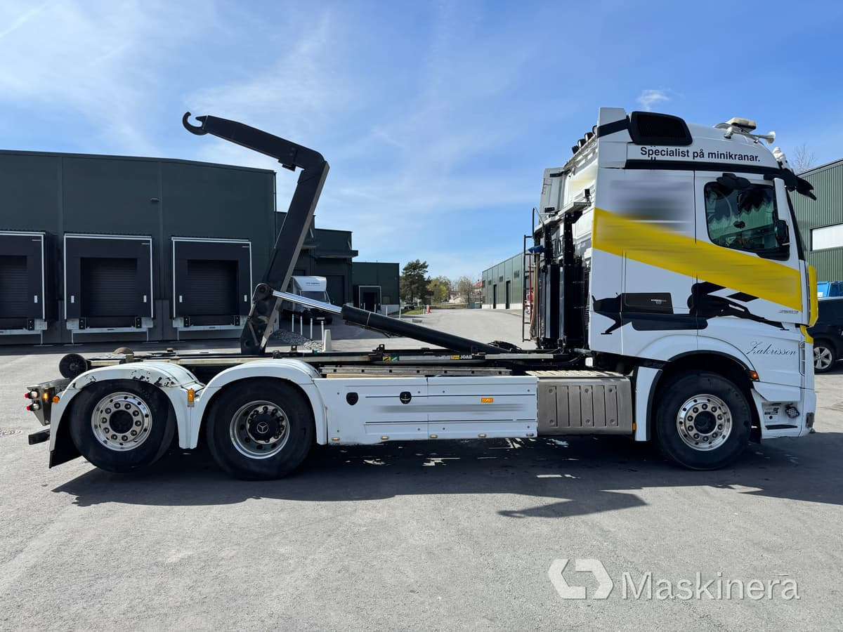 Lastväxlare Mercedes-Benz Actros - شاحنة ذات الخطاف: صور 5 Lastväxlare Mercedes-Benz Actros - شاحنة ذات الخطاف: صور 5