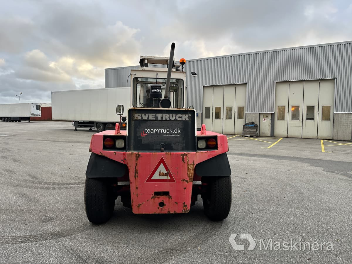 Motviktstruck Svetruck 16 120-38 - رافعة شوكية ديزل: صور 4 Motviktstruck Svetruck 16 120-38 - رافعة شوكية ديزل: صور 4