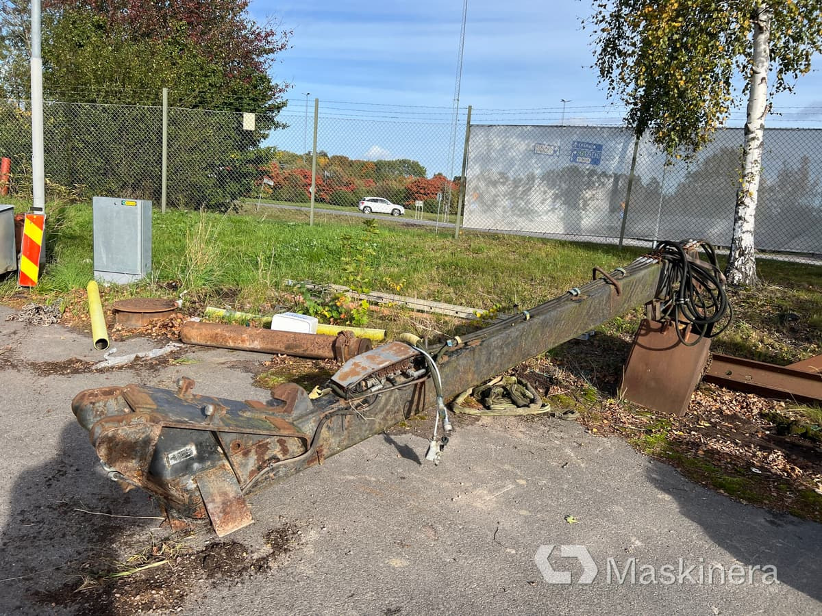 Okänd Kranarm med utskjut och skopa, B20 - ذراع الرافعة: صور 1 Okänd Kranarm med utskjut och skopa, B20 - ذراع الرافعة: صور 1