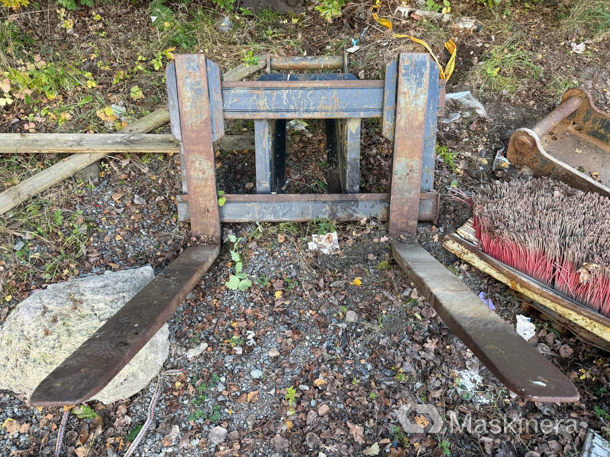 Pallgafflar/Gaffelställ S60 Engcon - شوكات: صور 2 Pallgafflar/Gaffelställ S60 Engcon - شوكات: صور 2