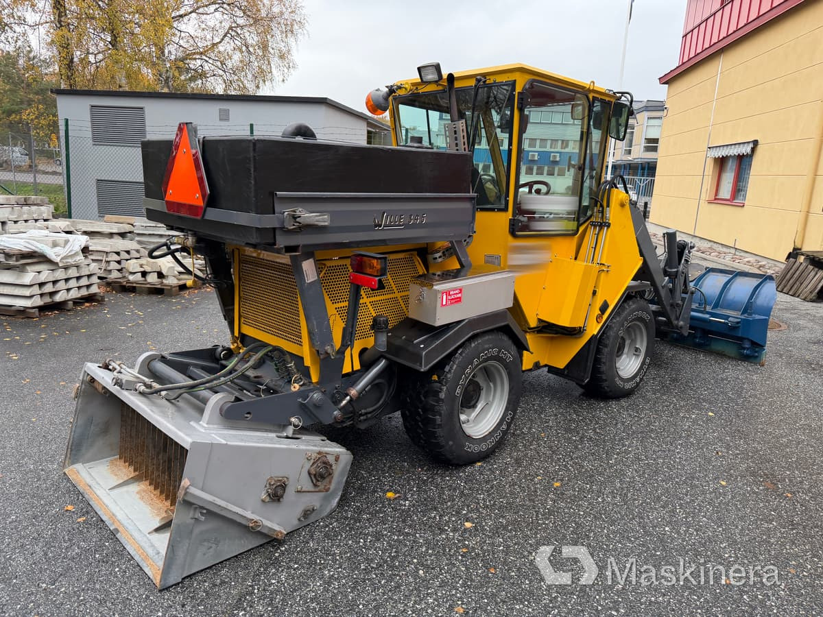 Redskapsbärare Wille 345 med snöutrustning - جرافة ثلج: صور 5 Redskapsbärare Wille 345 med snöutrustning - جرافة ثلج: صور 5