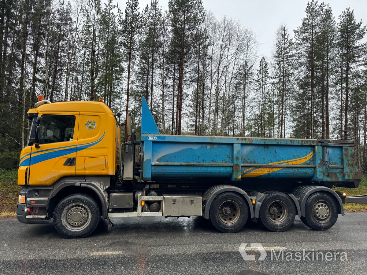 Scania R500LB8X4*4HHA Kassett bil Scania R500 tridem med vagn - قلابات: صور 3 Scania R500LB8X4*4HHA Kassett bil Scania R500 tridem med vagn - قلابات: صور 3