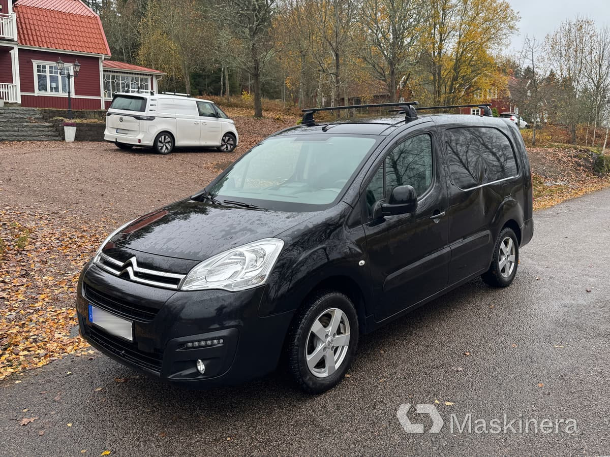 Skåpbil Citroen Berlingo - فان المدمجة: صور 1 Skåpbil Citroen Berlingo - فان المدمجة: صور 1