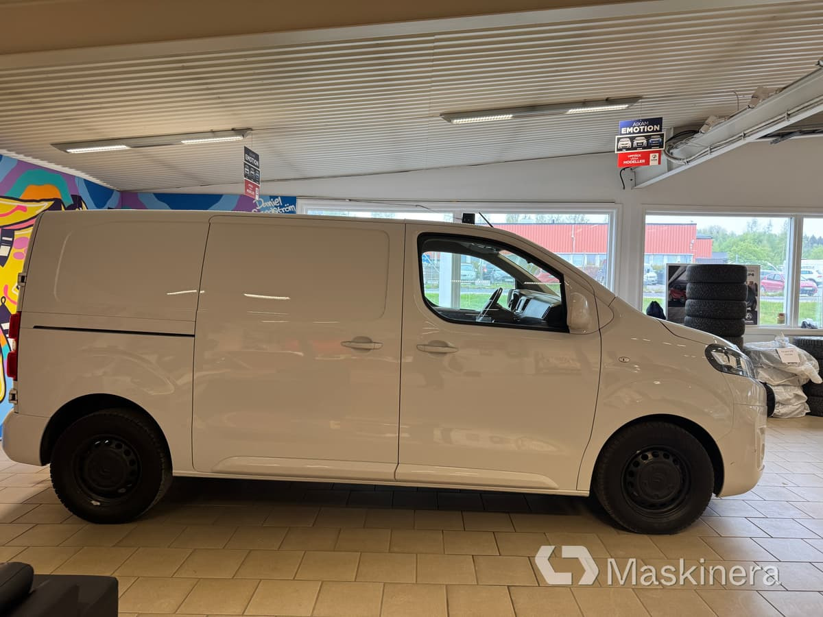 Skåpbil Citroën Jumpy - فان المدمجة: صور 4 Skåpbil Citroën Jumpy - فان المدمجة: صور 4