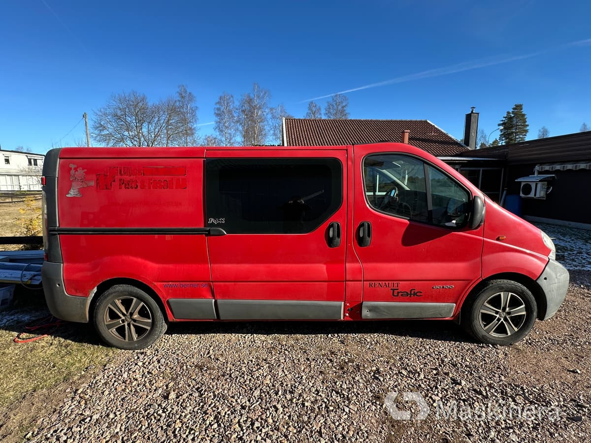 Skåpbil Renault Trafic 1.9 dCi - فان: صور 4 Skåpbil Renault Trafic 1.9 dCi - فان: صور 4