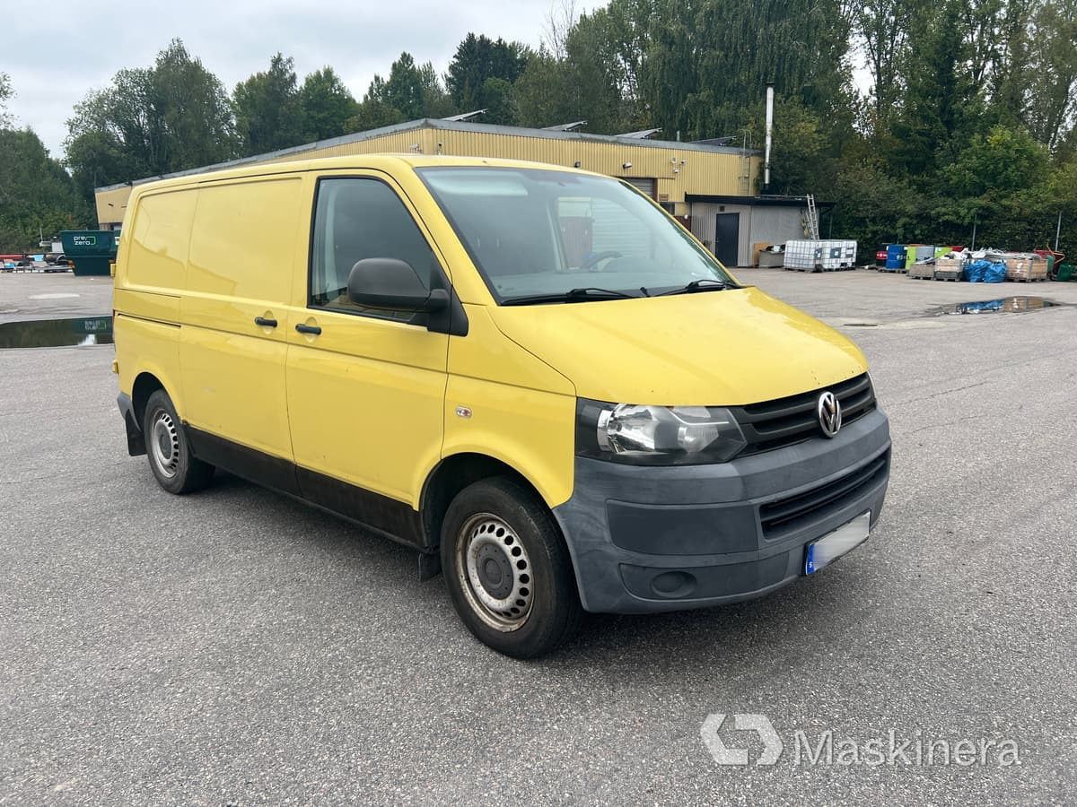 Skåpbil Volkswagen Transporter - فان المدمجة: صور 1 Skåpbil Volkswagen Transporter - فان المدمجة: صور 1