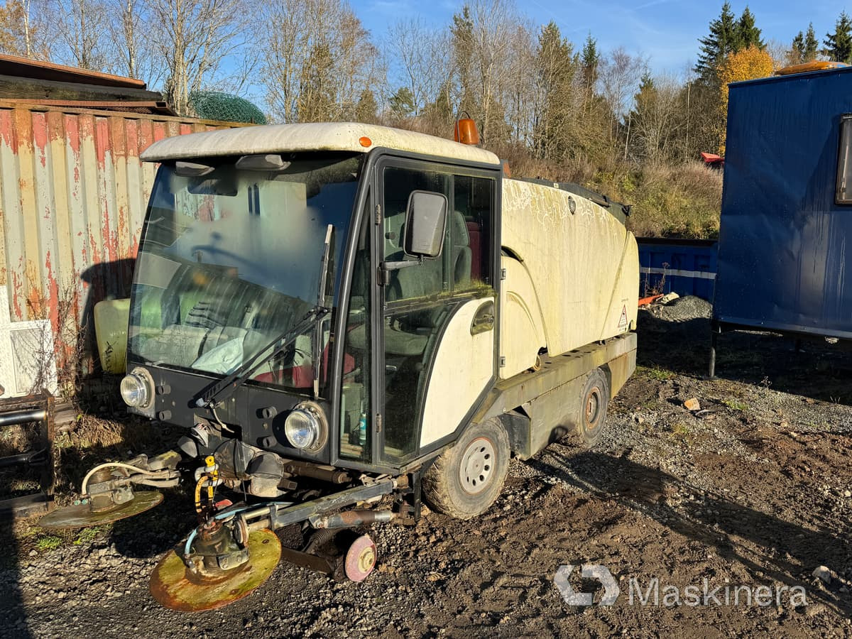 Sopmaskin Johnston Compact 142A 101T (Rep. objekt) - سياره كنس شوارع: صور 1 Sopmaskin Johnston Compact 142A 101T (Rep. objekt) - سياره كنس شوارع: صور 1