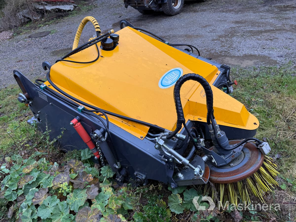 Sopskopa Wille Optim 205 - سياره كنس شوارع: صور 3 Sopskopa Wille Optim 205 - سياره كنس شوارع: صور 3