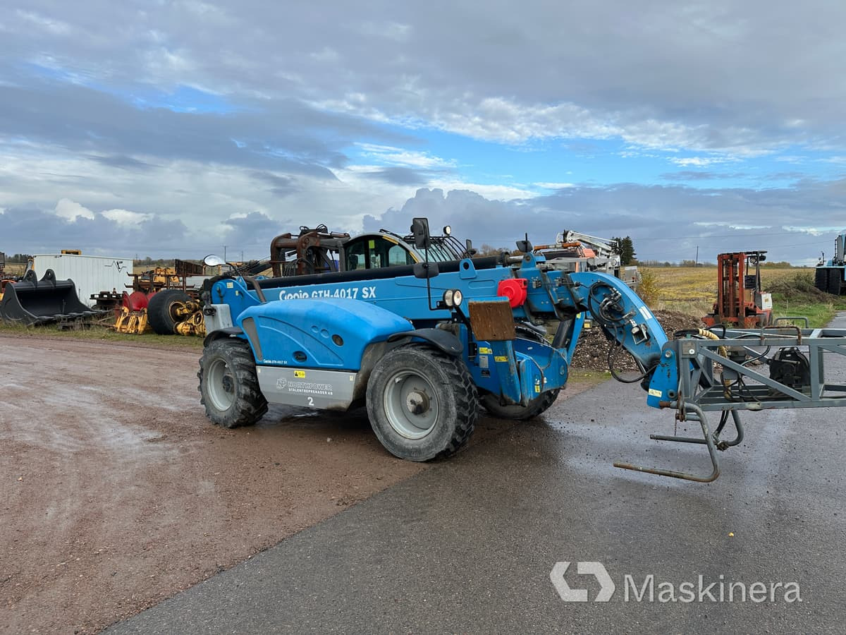 Teleskoplastare Genie GTH 4017SX + redskap - رافعة تلسكوبية: صور 4 Teleskoplastare Genie GTH 4017SX + redskap - رافعة تلسكوبية: صور 4