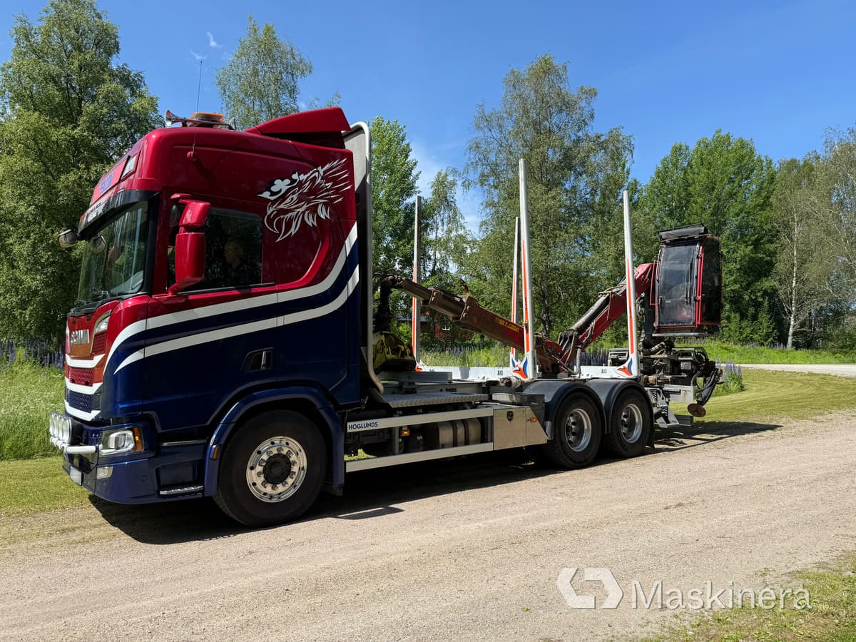 Timmerbil Scania R650B 6x4 NB med kran - شاحنة قطع الأشجار, شاحنة كرين: صور 2 Timmerbil Scania R650B 6x4 NB med kran - شاحنة قطع الأشجار, شاحنة كرين: صور 2