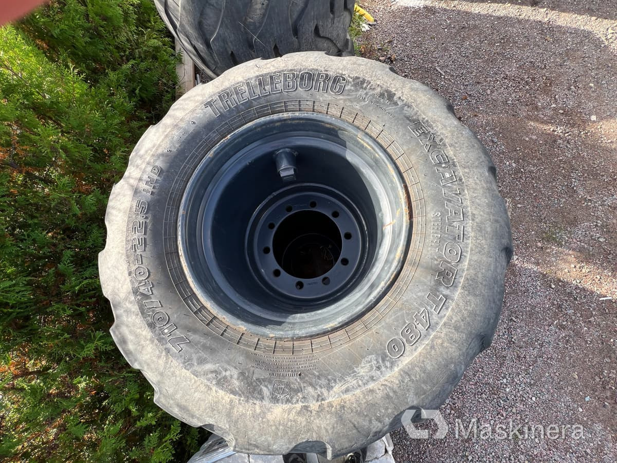 Trelleborg Excavator T480 Däck på fälg Trelleborg T480, 710/40-22,5, 4 st - عجلات - آلات البناء: صور 2 Trelleborg Excavator T480 Däck på fälg Trelleborg T480, 710/40-22,5, 4 st - عجلات - آلات البناء: صور 2