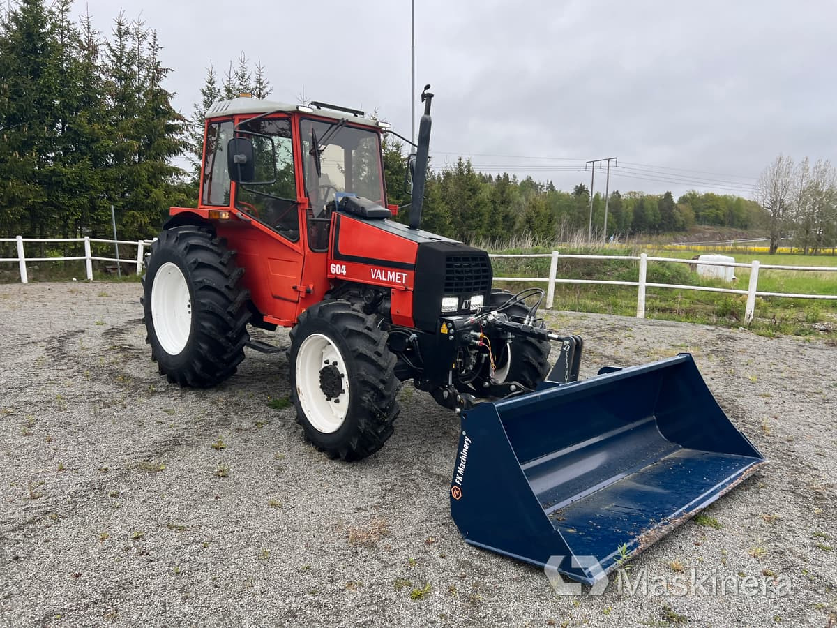 Valmet 604-4 Traktor Valmet 604-4 - جرار: صور 3 Valmet 604-4 Traktor Valmet 604-4 - جرار: صور 3