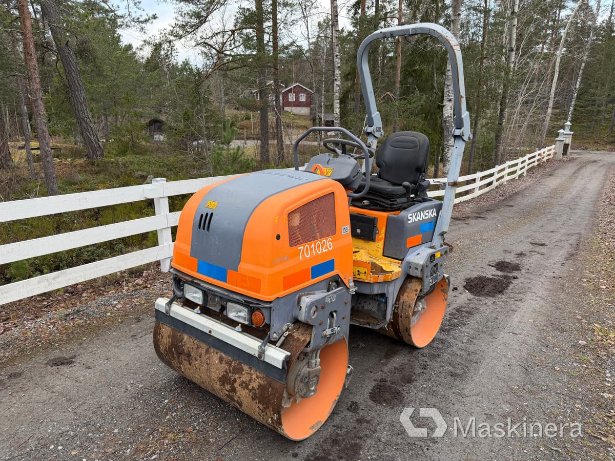 Vält Dynapac CC1000 - مدحلة الأسفلت: صور 1 Vält Dynapac CC1000 - مدحلة الأسفلت: صور 1