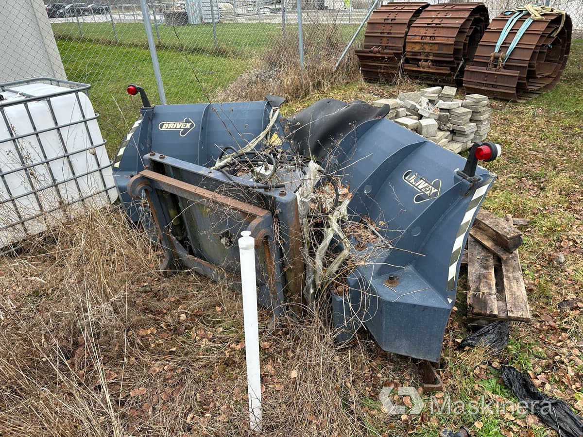 Vikplog Drivex VB 320 BM - كاسحة ثلوج: صور 3 Vikplog Drivex VB 320 BM - كاسحة ثلوج: صور 3