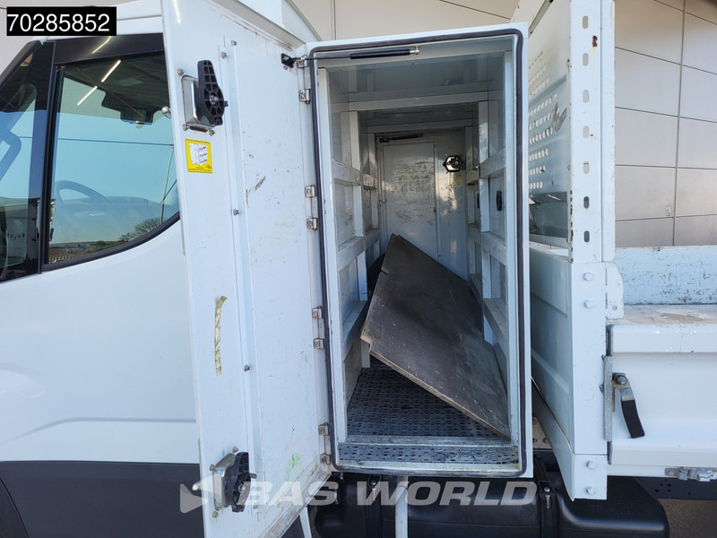 Iveco Daily 35C14 Open Laadbak met Kist Dubbellucht 3,5t Trekhaak Airco Cruise Euro6 Pritsche Pickup Open Box Airco Trekhaak Cruise control - الشاحنات الصغيرة المسطحة: صور 3 Iveco Daily 35C14 Open Laadbak met Kist Dubbellucht 3,5t Trekhaak Airco Cruise Euro6 Pritsche Pickup Open Box Airco Trekhaak Cruise control - الشاحنات الصغيرة المسطحة: صور 3