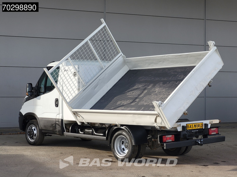 Iveco Daily 35C15 3.0L Kipper met Kist Dubbellucht 3,5t Trekhaak 150PK Airco Euro6 Tipper Benne Kieper Airco Trekhaak Cruise control - قلاب صغير: صور 5 Iveco Daily 35C15 3.0L Kipper met Kist Dubbellucht 3,5t Trekhaak 150PK Airco Euro6 Tipper Benne Kieper Airco Trekhaak Cruise control - قلاب صغير: صور 5