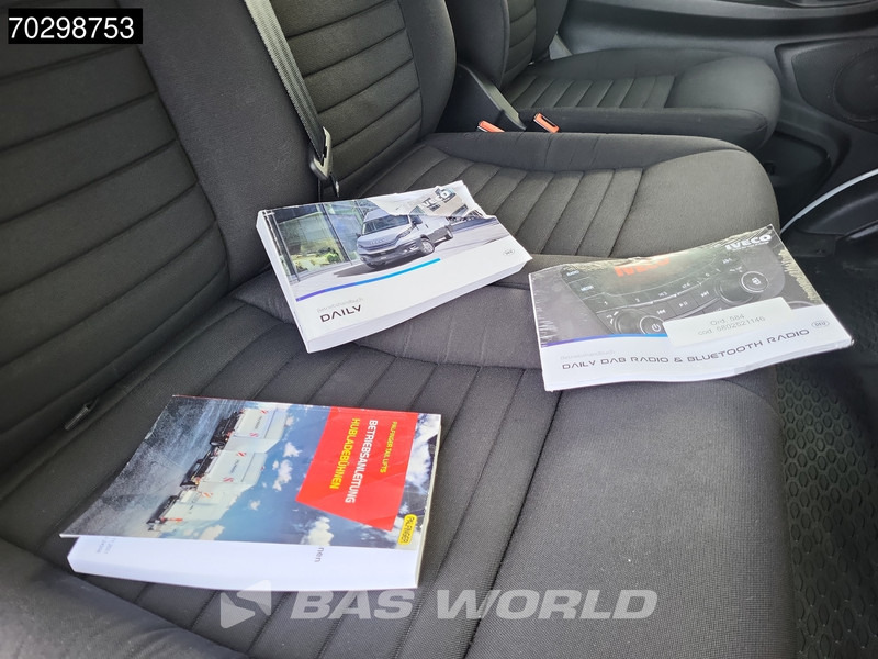الشاحنات الصغيرة صندوق مغلق Iveco Daily 35C16 Laadklep Dubbellucht Bakwagen 160PK Airco Euro6 Meubelbak Koffer Airco: صور 18 الشاحنات الصغيرة صندوق مغلق Iveco Daily 35C16 Laadklep Dubbellucht Bakwagen 160PK Airco Euro6 Meubelbak Koffer Airco: صور 18