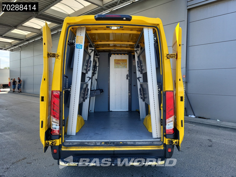 Iveco Daily 35S14 Automaat L2H2 ACC LED 3,5t Trekgewicht Airco Cruise Camera Werkplaatsinrichting Euro6 L2 11m3 Airco - فان: صور 3 Iveco Daily 35S14 Automaat L2H2 ACC LED 3,5t Trekgewicht Airco Cruise Camera Werkplaatsinrichting Euro6 L2 11m3 Airco - فان: صور 3