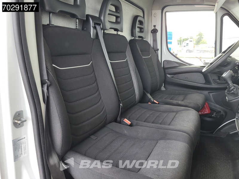 الشاحنات الصغيرة صندوق مغلق Iveco Daily 35S16 Automaat Bakwagen 160PK Achterdeuren Airco Camera Euro6 Meubelbak Koffer 21m3 Airco: صور 11 الشاحنات الصغيرة صندوق مغلق Iveco Daily 35S16 Automaat Bakwagen 160PK Achterdeuren Airco Camera Euro6 Meubelbak Koffer 21m3 Airco: صور 11