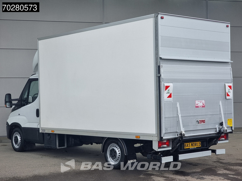 Iveco Daily 35S16 Automaat Bakwagen Laadklep Zijdeur Airco Cruise Euro6 Koffer Meubelbak Airco Cruise control - الشاحنات الصغيرة صندوق مغلق: صور 2 Iveco Daily 35S16 Automaat Bakwagen Laadklep Zijdeur Airco Cruise Euro6 Koffer Meubelbak Airco Cruise control - الشاحنات الصغيرة صندوق مغلق: صور 2