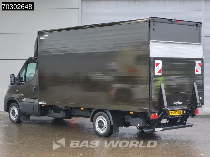 Iveco Daily 35S16 Laadklep Zijdeur 441cm Bakwagen 160PK Airco Cruise Euro6 Meubelbak Koffer Airco Cruise control - الشاحنات الصغيرة صندوق مغلق: صور 2 Iveco Daily 35S16 Laadklep Zijdeur 441cm Bakwagen 160PK Airco Cruise Euro6 Meubelbak Koffer Airco Cruise control - الشاحنات الصغيرة صندوق مغلق: صور 2