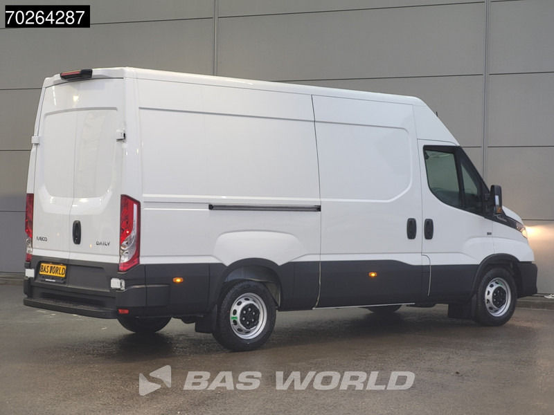 Iveco Daily 35S18 3.0L Automaat L2H2 2025model ACC Navi Parkeersensoren L2 12m3 Airco - فان: صور 5 Iveco Daily 35S18 3.0L Automaat L2H2 2025model ACC Navi Parkeersensoren L2 12m3 Airco - فان: صور 5