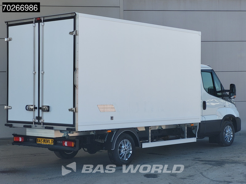 Iveco Daily 35S18 BPM VRIJ! 3.0L Koelwagen Thermoking C-250 LED ACC Navi Airco Koel Koeler Kühl Kühler Bakwagen Kühlkoffer 17m3 Airco - الشاحنات الصغيرة المبردة: صور 5 Iveco Daily 35S18 BPM VRIJ! 3.0L Koelwagen Thermoking C-250 LED ACC Navi Airco Koel Koeler Kühl Kühler Bakwagen Kühlkoffer 17m3 Airco - الشاحنات الصغيرة المبردة: صور 5