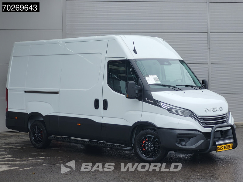 Iveco Daily 35S21 3.0L Automaat Black Edition 2025 model L2H2 Trekhaak Tacho ACC LED CarPlay Velgen Camera 12m3 Airco Trekhaak - فان: صور 5 Iveco Daily 35S21 3.0L Automaat Black Edition 2025 model L2H2 Trekhaak Tacho ACC LED CarPlay Velgen Camera 12m3 Airco Trekhaak - فان: صور 5