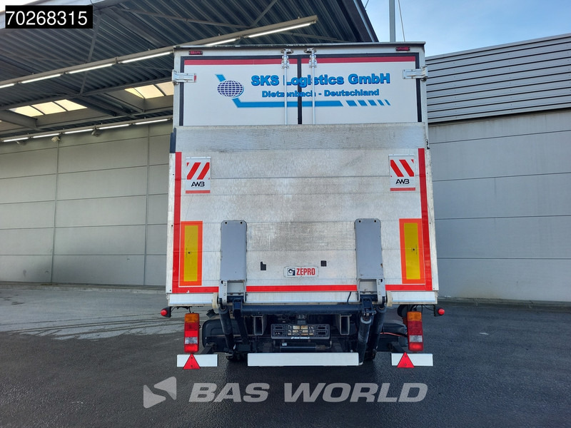Iveco Daily 40C15 3.0 150pk BE Combi 2420kg laadvermogen Bakwagen Koelwagen Koeler Koel Laadklep Trekker 24m3 Cruise control - شاحنة جرار: صور 3 Iveco Daily 40C15 3.0 150pk BE Combi 2420kg laadvermogen Bakwagen Koelwagen Koeler Koel Laadklep Trekker 24m3 Cruise control - شاحنة جرار: صور 3